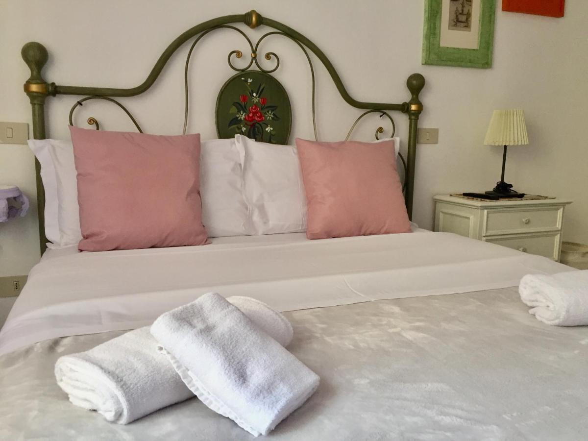 6 Keys Bed & Breakfast 2*